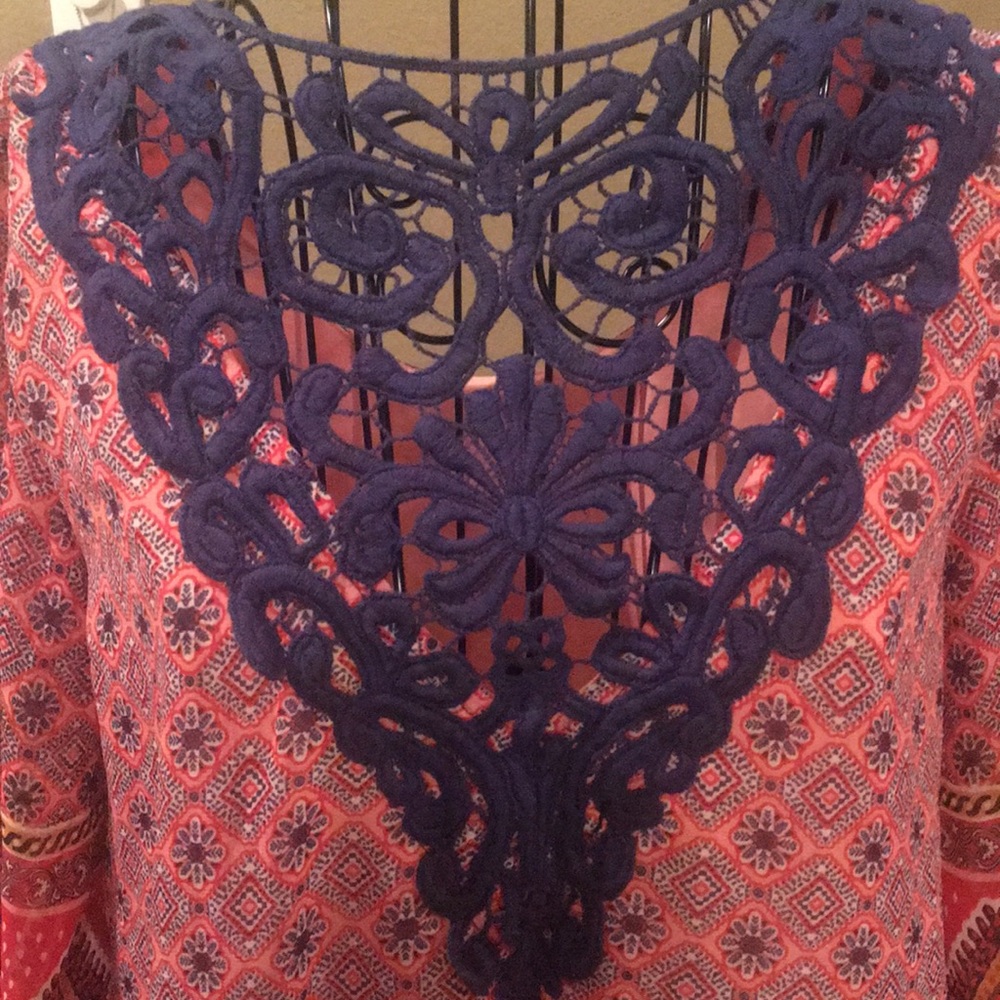 🛍👗As U Wish Dress with navy laced back - Picture 2 of 3
